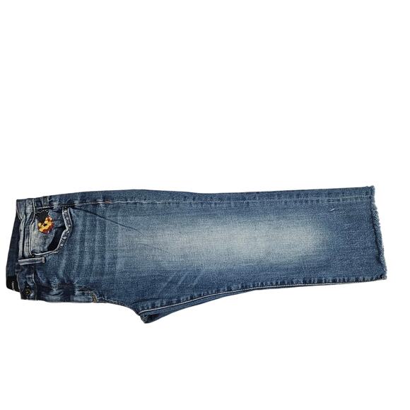 Driftwood Colette Embroidered Cropped Distressed Jeans size 31 - Picture 6 of 10